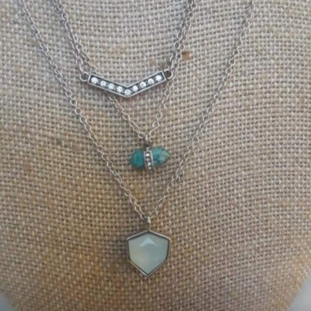 Chloe + Isabel Mo'Orea Convertible Necklace